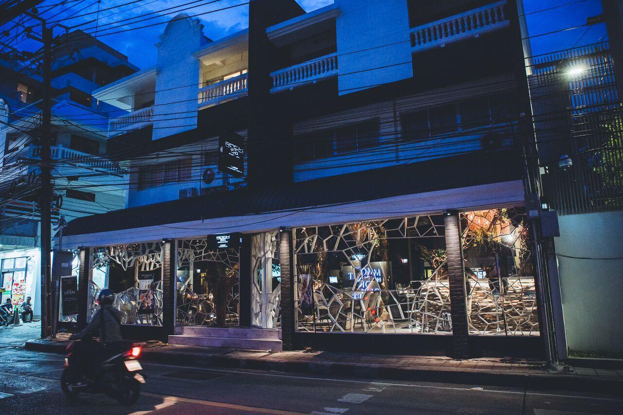 Rock Hotel กรุงเทพมหานคร ภายนอก รูปภาพ