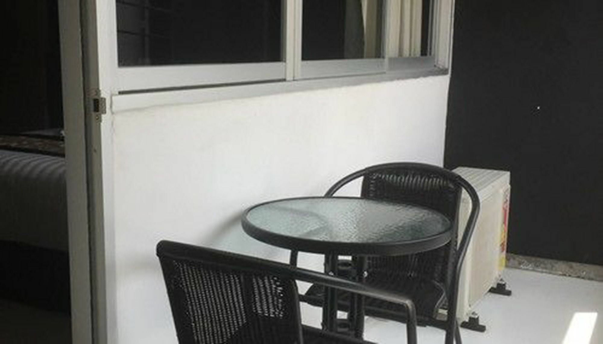 Rock Hotel กรุงเทพมหานคร ภายนอก รูปภาพ